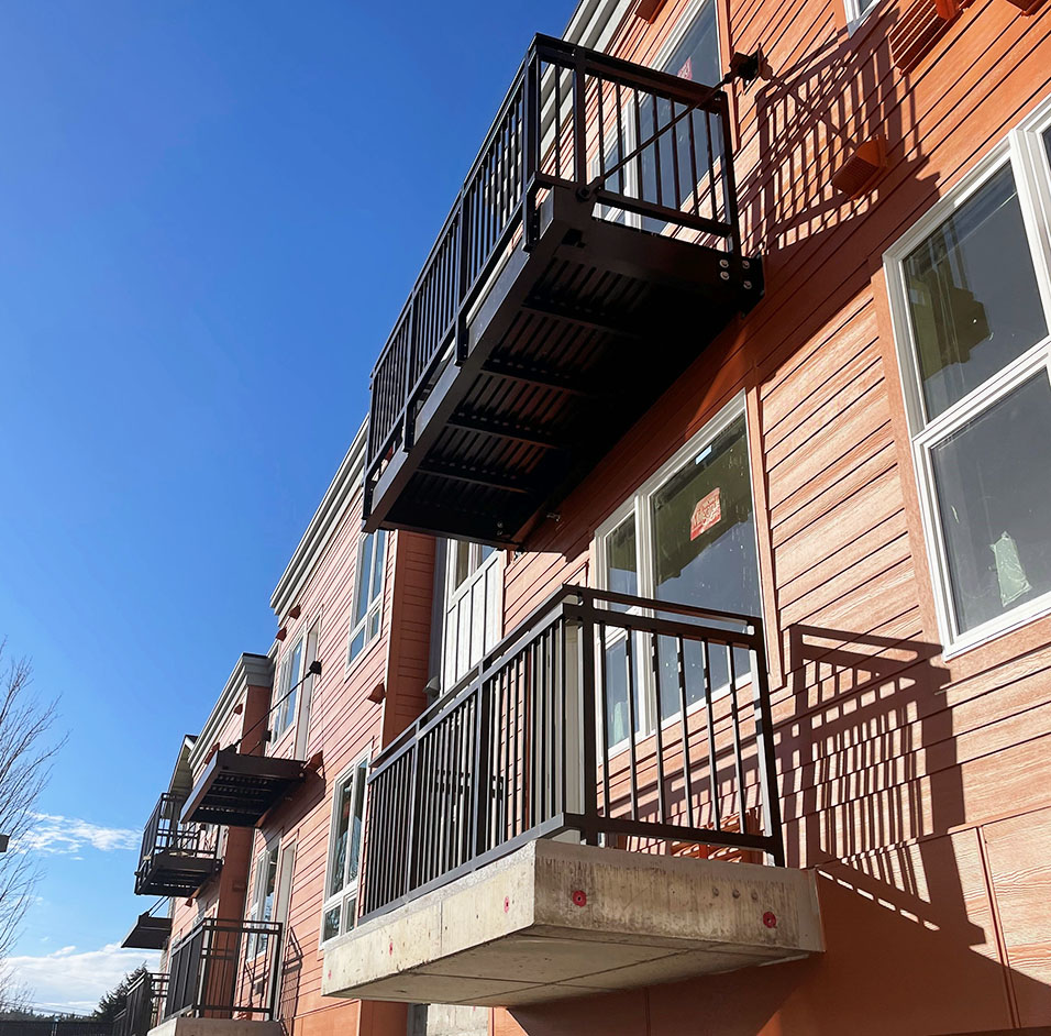 Rogue Triton Aluminum Railing in Black - Installed on an Apartment Balcony,